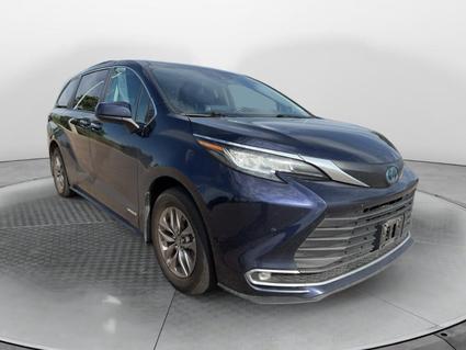 2021 Toyota Sienna Dacono CO