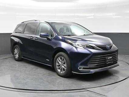 2021 Toyota Sienna Dacono CO
