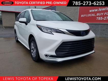 2023 Toyota Sienna Topeka KS