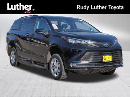 2024 Toyota Sienna Minneapolis MN