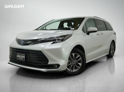 2025 Toyota Sienna Minneapolis MN
