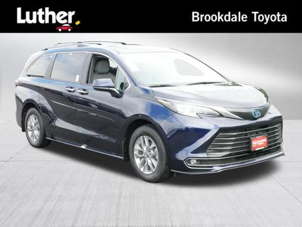 2025 Toyota Sienna Minneapolis MN