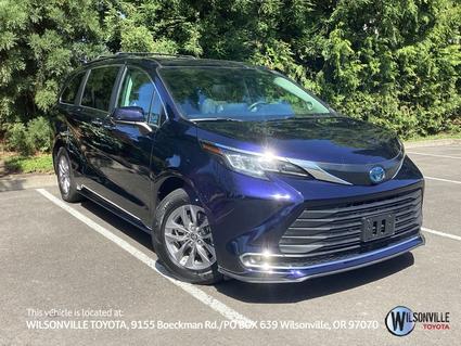 2023 Toyota Sienna Vero Beach FL