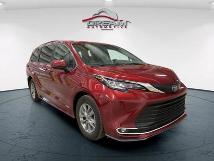 2021 Toyota Sienna Lawrence KS