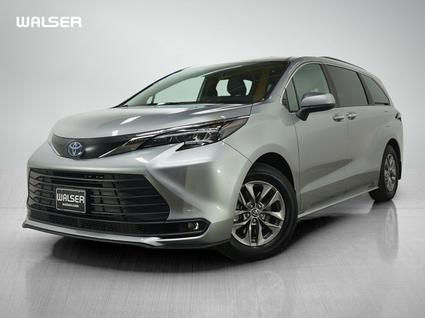 2025 Toyota Sienna Saint Paul MN