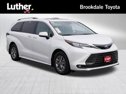 2025 Toyota Sienna Minneapolis MN