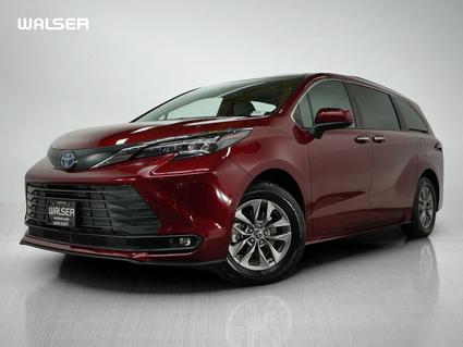 2025 Toyota Sienna Minneapolis MN