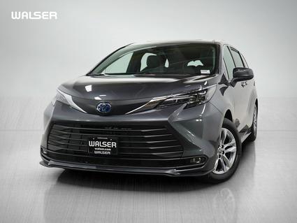 2025 Toyota Sienna Minneapolis MN