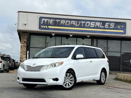 2017 Toyota Sienna Arlington TX