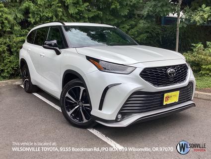 2022 Toyota Highlander Vero Beach FL