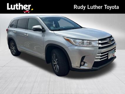 2017 Toyota Highlander Minneapolis MN
