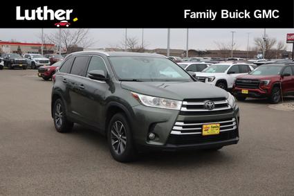 2019 Toyota Highlander Fargo ND