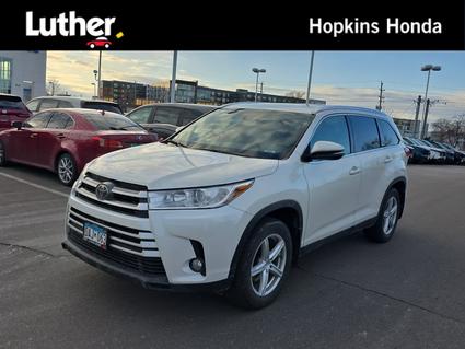 2019 Toyota Highlander Hopkins MN