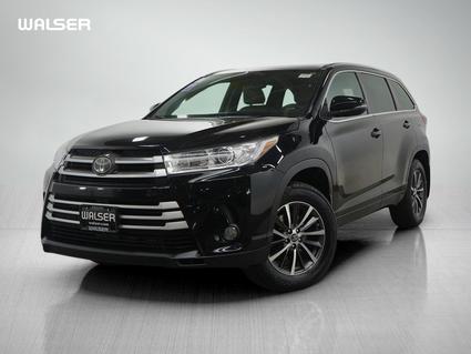 2017 Toyota Highlander Burnsville MN
