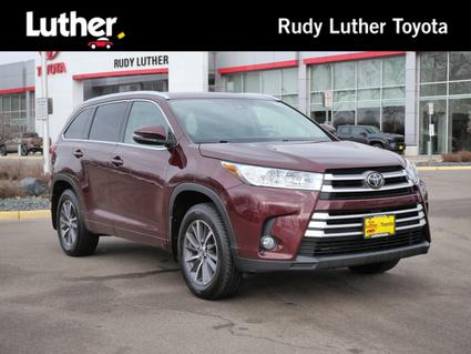 2017 Toyota Highlander Minneapolis MN