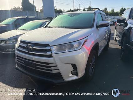 2018 Toyota Highlander XLE 2018 Toyota Highlander Vero Beach FL