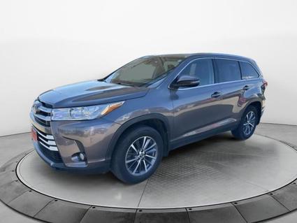 2019 Toyota Highlander Pierre SD