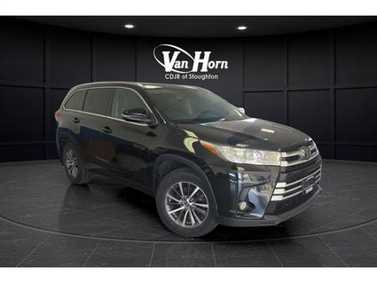 2017 Toyota Highlander North Stoughton WI