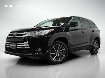 2017 Toyota Highlander Burnsville MN