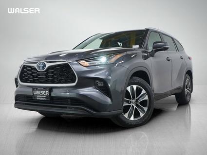 2023 Toyota Highlander Hybrid Minneapolis MN