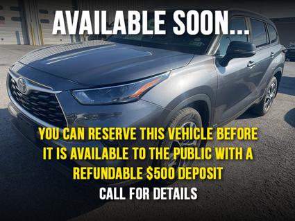 2023 Toyota Highlander Hybrid White Hall WV