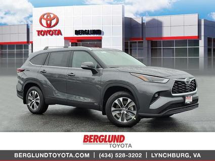 2025 Toyota Highlander Hybrid Lynchburg VA