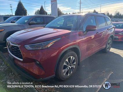 2023 Toyota Highlander Hybrid Vero Beach FL