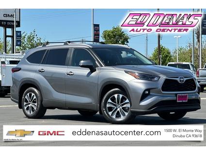 2025 Toyota Highlander Hybrid Dinuba CA