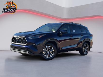 2025 Toyota Highlander Hybrid Hernando MS