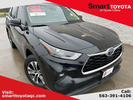 2023 Toyota Highlander Hybrid Davenport IA