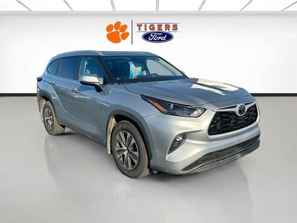 2024 Toyota Highlander Walhalla SC