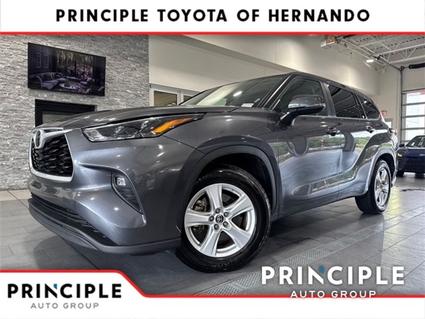 2024 Toyota Highlander Hernando MS