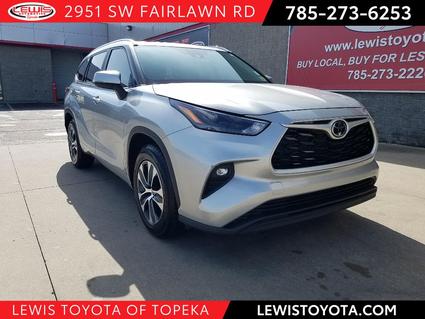 2023 Toyota Highlander Topeka KS