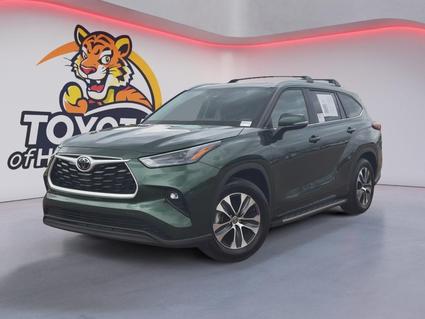 2025 Toyota Highlander Hernando MS