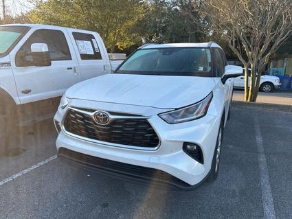 2024 Toyota Highlander Fort Walton Beach FL