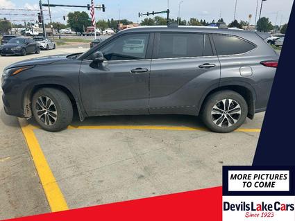 2023 Toyota Highlander Devils Lake ND