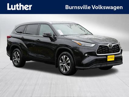 2023 Toyota Highlander Burnsville MN