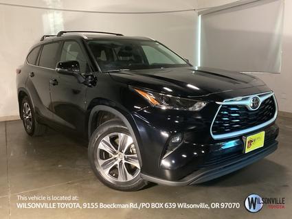 2024 Toyota Highlander Vero Beach FL
