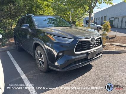 2024 Toyota Highlander Vero Beach FL