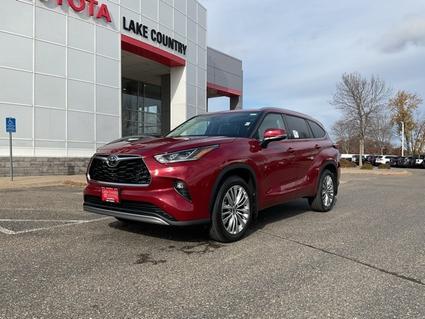 2026 Toyota Highlander Brainerd MN