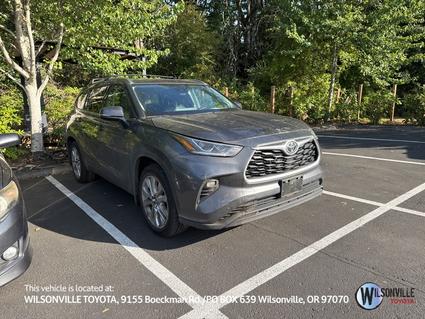 2023 Toyota Highlander Vero Beach FL