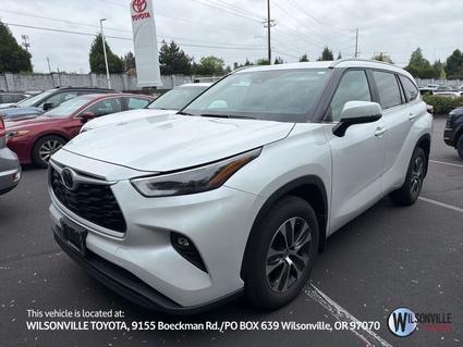 2023 Toyota Highlander Vero Beach FL