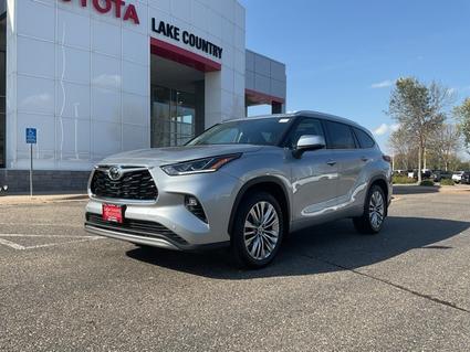 2024 Toyota Highlander Brainerd MN