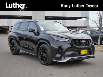 2025 Toyota Highlander Minneapolis MN