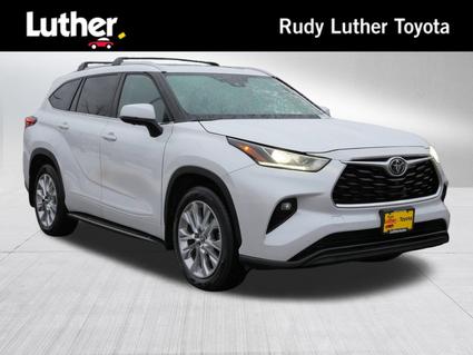 2023 Toyota Highlander Minneapolis MN