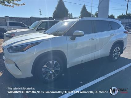 2023 Toyota Highlander Vero Beach FL