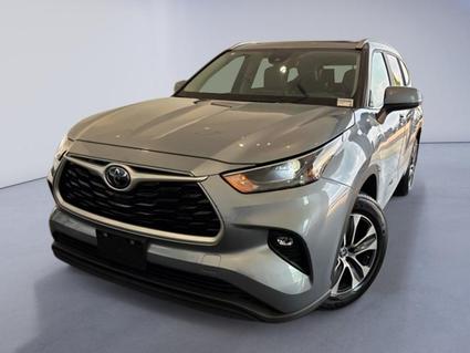 2023 Toyota Highlander Hernando MS