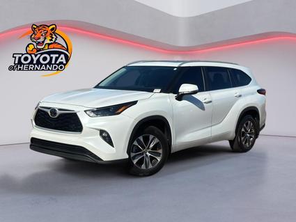 2023 Toyota Highlander Hernando MS