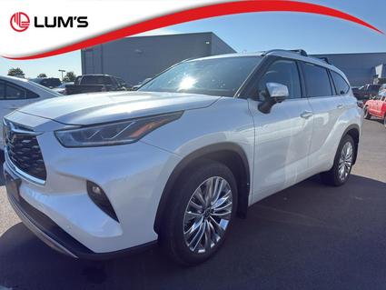 2024 Toyota Highlander Warrenton OR