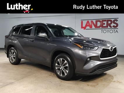 2024 Toyota Highlander Minneapolis MN
